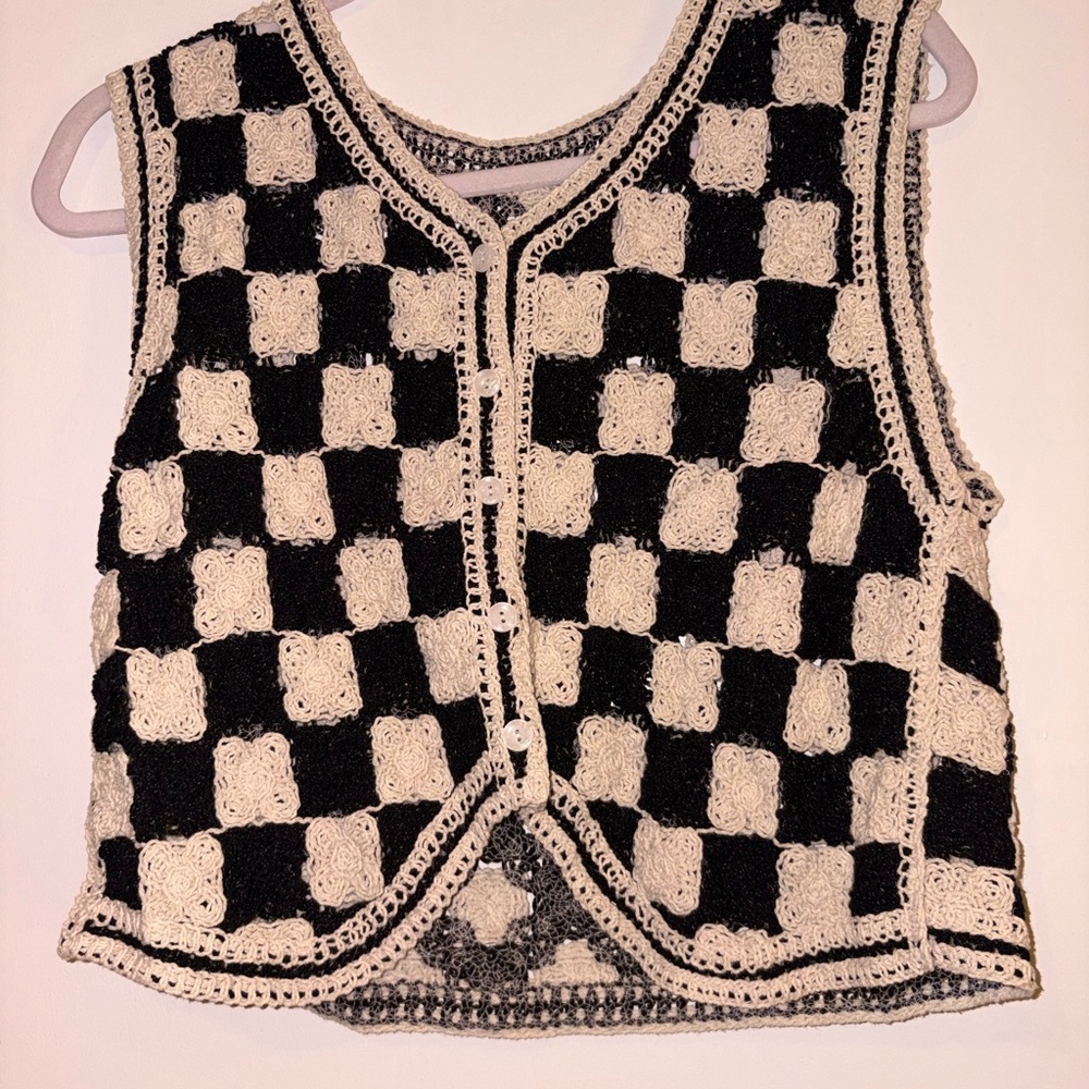 SHEIN Black and Cream Crochet Checkered Tank Top
